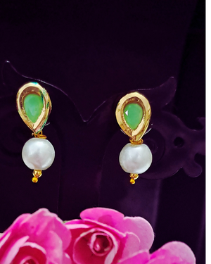 Green Pearl Studs
