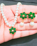 Flower Pearl Necklace