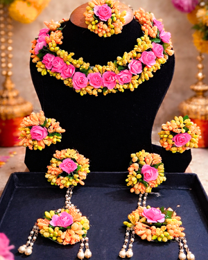 Haldi Flower Jewellry Set