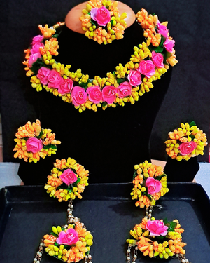 Haldi Flower Jewellry Set